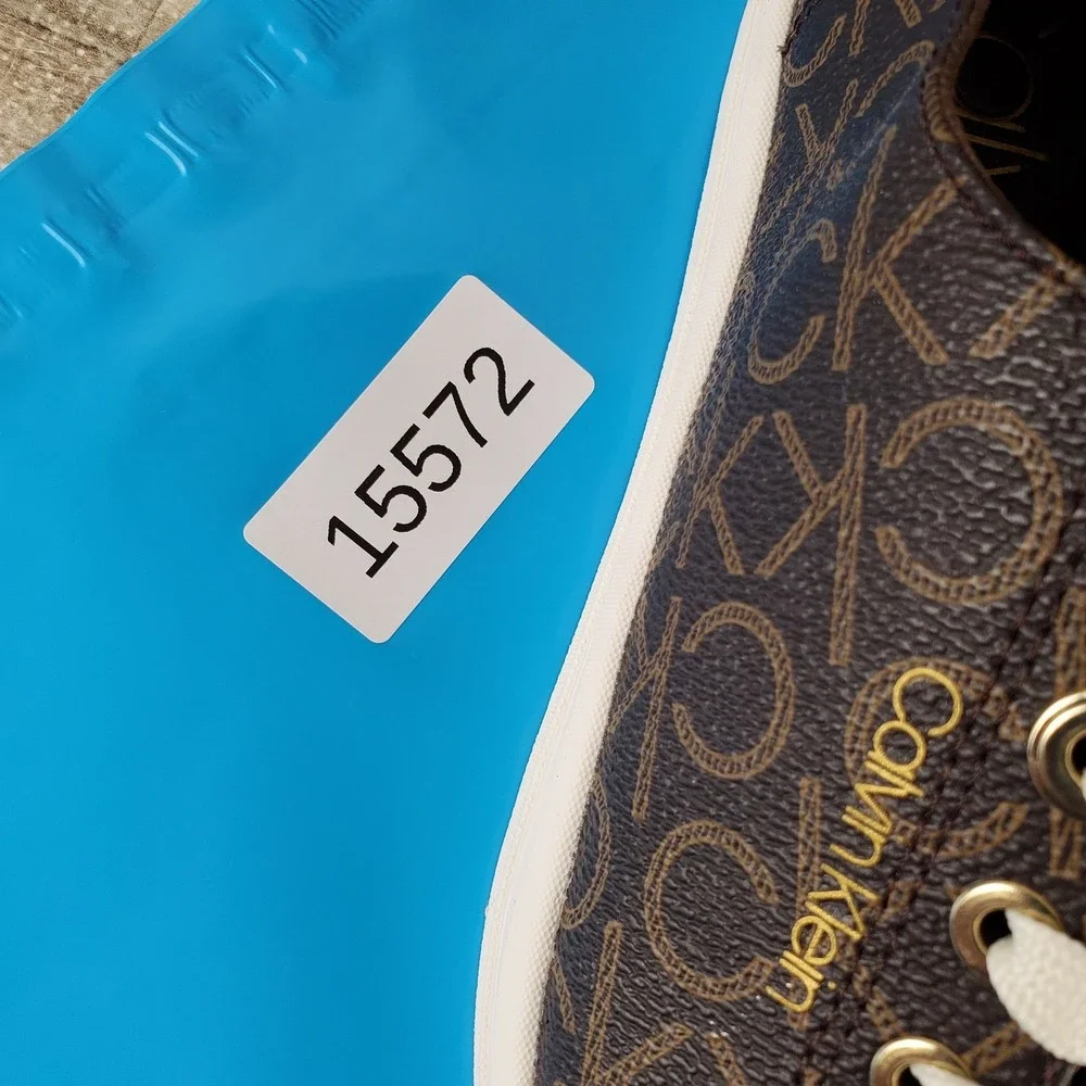 Calvin Klein worn 2x